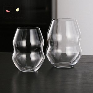 <span class=keywords><strong>Verre</strong></span> à double paroi incurvé en cristal, style <span class=keywords><strong>Riedel</strong></span>, pour vin, whisky, bière, <span class=keywords><strong>verre</strong></span> à boire unique en forme de gourde pour bar et maison - Product Image 1