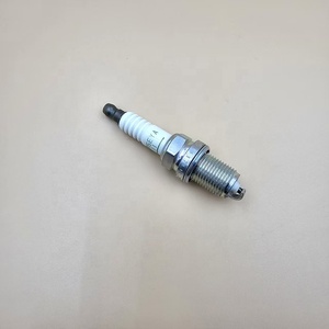 Bujía de Encendido BKR5EYA-11 4194/2526 de <span class=keywords><strong>Precio</strong></span> Competitivo Chino para Autopartes y Repuestos - Product Image 3