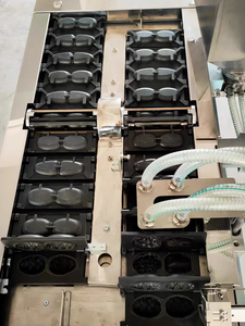 เครื่องทำเค้กคัสตาร์ด <span class=keywords><strong>Moshi</strong></span> manju แบบอัตโนมัติเครื่องทำเค้กจากข้าวโพดแพนด้า - Product Image 4