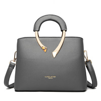 Sac à main de luxe en cuir PU pour femme, fourre-tout décontracté, sac à bandoulière avec décor en acier et sangle amovible, capacité 3L+