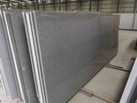Pierre de granit blanc gris pour carrelage de sol, plan de travail, pavage, bordure de trottoir, bordure de rue