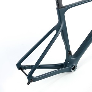 Bicicleta <span class=keywords><strong>de</strong></span> Carreras 28C <span class=keywords><strong>de</strong></span> Fibra <span class=keywords><strong>de</strong></span> Carbono Completa, Ultraligera, con Frenos <span class=keywords><strong>de</strong></span> Disco, Eje Pasante y Horquilla <span class=keywords><strong>de</strong></span> Carbono, Venta al Por Mayor <span class=keywords><strong>de</strong></span> Fábrica - Product Image 3