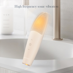 Equipo de belleza de uso doméstico de lujo, cepillo de limpieza <span class=keywords><strong>Facial</strong></span> con vibración sónica de silicona, limpieza <span class=keywords><strong>Facial</strong></span> eléctrica, exfoliante, enchufes de EE. UU./UE - Product Image 4