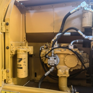 Offre Spéciale utilisé 20ton Caterpillar CAT320D/CAT320D2 pelle sur chenilles 112kw moteur moteur avec boîte de vitesses pompe à engrenages portant PLC - Product Image 5