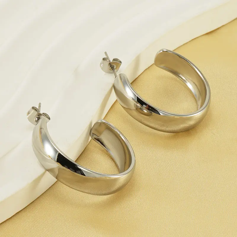 Goold Quality Women's Accessories Fashion Jewekry Earrings 18k Gold Plated Stainless Steel Prime Loop Earrings