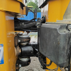 Rodillo usado EPA de alta calidad pequeño CAT agrícola CB24B usado Caterpillar 3 toneladas mini rodillo original para la Venta barata - Product Image 5