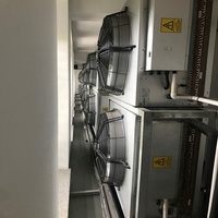 Conteneur de centre de données modulaire avec refroidissement en-rangée, racks de serveurs 42U empilables de 600 mm, tendance pour les clusters de formation GPU