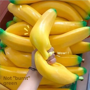 HARDWORK Jouet à presser géant en forme de grosse banane, jouet anti-stress en forme de fruit souple, soulagement du stress et augmentation progressive - Product Image 1