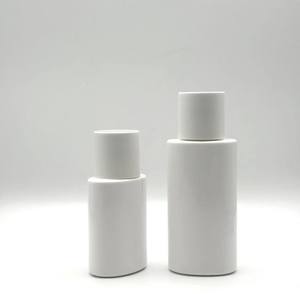 Bouteille ovale personnalisée en HDPE de 30 ml pour crème solaire, fond de teint, crème BB, emballage blanc avec bouchon à vis cylindrique - Product Image 2