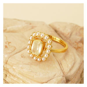 خواتم فاخرة للسيدات من الفضة عيار 925 مطلية بالذهب مع حجر الشيلتونيت الطبيعي واللؤلؤ للحفلات وحفلات الزفاف - Product Image 3