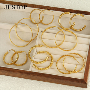 Pendientes de moda coreanos, proveedor de joyería de moda hipoalergénica, chapados en oro, de acero inoxidable, impermeables, OEM/OEM. - Product Image 6