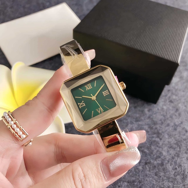 Vintage Roman Watch Bracelet Watch Women's diamond-encrusted watch