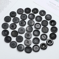 Boutons Personnalisés Mat Brillant Blanc Noir pour Vestes Hommes Femmes, Boutons en Plastique Résine Gravés sur Mesure avec Nom Texte LOGO pour Vêtements