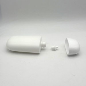 En stock – Flacon cosmétique ovale réutilisable en plastique HDPE de 30/50 ml (1 oz) pour crème <span class=keywords><strong>solaire</strong></span> – Emballage souple - Product Image 3