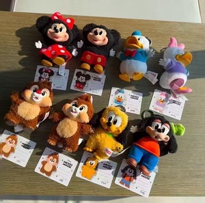 MINISO <span class=keywords><strong>topolino</strong></span> & Minnie bambola in vinile peluche zaino ciondolo carino insieme serie scatola cieca in PVC - Product Image 2