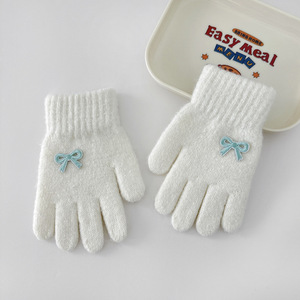 Gants épais d'hiver en laine et cachemire personnalisés vente en gros mignon court mitaines tricotées en acrylique perle nœud papillon utilisation en extérieur chaleur - Product Image 3