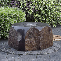 Fontaine cascade en pierre de basalte naturelle de taille jardin