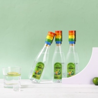 Gezonde honingdrank zonder conserveermiddelen van een gecertificeerde drankenfabriek