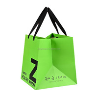 Sac de shopping en carton imprimé offset, design classique, écologique, réutilisable, avec logo personnalisé, pour emballages cadeaux