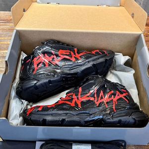 Chaussures décontractées respirantes BB Designer de luxe, neuves, pour hommes et femmes, avec doublure en maille souple, fermeture à lacets, semelle TPU 7.0, style marche et course - Product Image 1