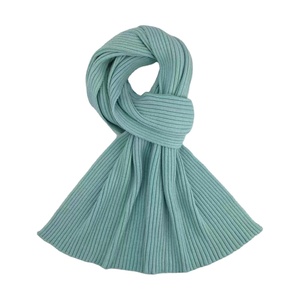 Bufanda Tejida Ecológica y Sostenible de RPET Reciclado, Cálida para Invierno, Suave y Lujosa, Unisex, para el Cuello y la Cabeza, Ideal para Viajes - Product Image 2