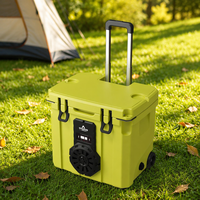 Nouvelle conception 2026 – Glacière portable isotherme et étanche en PE de 35 L avec roues, boîte à glace et haut-parleur pour l'extérieur