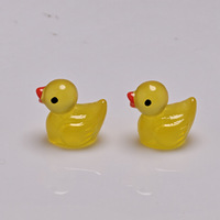 Coloré Internet célèbre lumineux petit canard jaune Mini canard bijoux à bricoler soi-même accessoires monté sur voiture fait à la main créatif petit