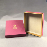 Caja de Regalo Rígida Color Vino Tinto Personalizada con Logotipo en Dorado, Caja de Embalaje Cuadrada de Cartón para Regalos y Recuerdos Universitarios