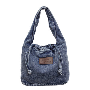 Sac à bandoulière Harajuku en jean avec autocollants, style coréen décontracté pour le quotidien et les trajets, collection Printemps 2026 - Product Image 3
