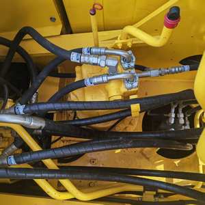 Excavadora Komatsu duradera de 20 toneladas, bien mantenida, excavadora sobre orugas, motor, caja de cambios, entrega rápida de maquinaria de construcción - Product Image 6