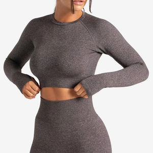 Conjunto Deportivo para Mujer sin Costuras, Transpirable y Elástico, Leggings de Gimnasio y Top Corto - Product Image 4