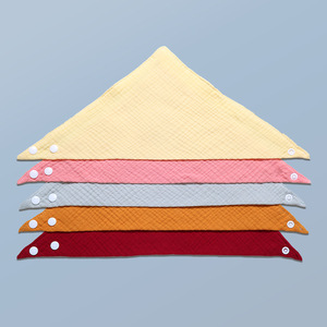 Babero de Muselina para Bebés, Color Sólido, Suave, Triangular, Antibacteriano, Ecológico, con Cierre de Botón - Product Image 4