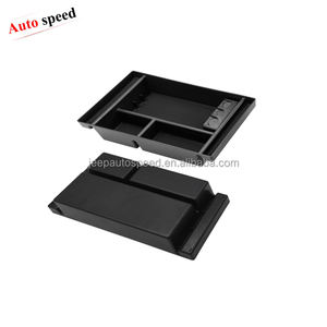 Couvre-caisse rigide pliable en trois parties pour modèles à benne courte de 5,8 pi (68 po) pour Chevrolet <span class=keywords><strong>Silverado</strong></span> 04-06 et modèles Chevrolet <span class=keywords><strong>Silverado</strong></span> 2007 « Carrosserie classique » - Product Image 6