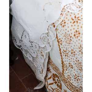 Juego de Sábanas Dobles de Algodón Pietrochianese con Bordado Calado, Sábanas Ajustables y Planas - Product Image 3