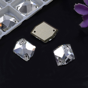 Strass en verre cosmique de qualité supérieure 13x17 et 17x21 mm à coudre pour sacs, vêtements et chaussures - Product Image 4