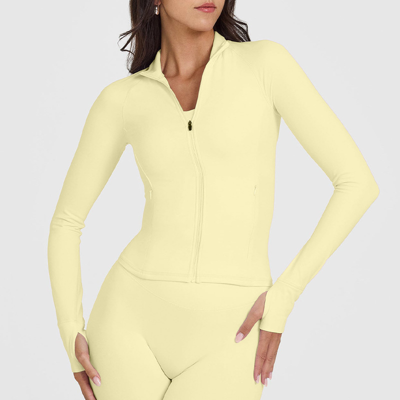 Jaune