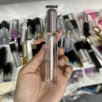 Flacon de brillant à lèvres transparent avec logo personnalisé et capuchon en or rose argenté Tube de glaçage pour les lèvres Diy 10ml Conteneur de rouge à lèvres liquide brillant à lèvres carré