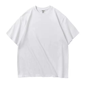 T-shirt décontracté pour homme en lilas, 100% coton, texture douce, respirant, uni, avec option d'étiquette personnalisée, vente en gros - Product Image 4
