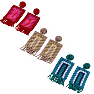 Pendientes de Borla con Cuentas Rosas para Mujer, Joyería Bohemia para Fiesta, Imitación de Perla, Resina Acrílica, Pendientes de Moda - Product Image 1
