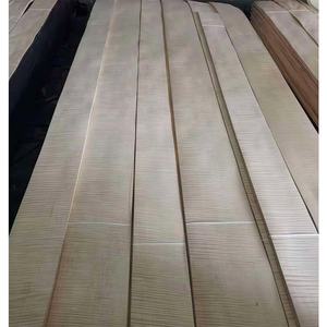 Realizzato in Linyi figurato sicomoro 0.5mm 1mm impiallacciatura decorativa in legno per legno di carbone di legno impiallacciato per decorazione murale - Product Image 2