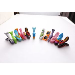 <span class=keywords><strong>Clip</strong></span> di plastica su ordinazione all'ingrosso dell'asciugamano di spiaggia della sedia di spiaggia dell'abs del modello animale multicolore su ordinazione all'ingrosso - Product Image 2