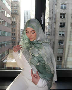 โมเดลไม้ไผ่ Vela ผ้าเรยอนนุ่มระบายอากาศได้ดีผ้าคอตตอนเนื้อนุ่มผ้าเรยอนผ้าทอโมดมุสลิมผ้าพันคอฮิญาบสำหรับผู้หญิง - Product Image 1