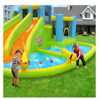 Parc aquatique gonflable USA Stock avec château sauteur et toboggans pour enfants