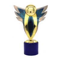 Nouvelle conception de médaille sportive, trophée en métal plaqué or personnalisé avec moulage sous pression pour compétition de championnat