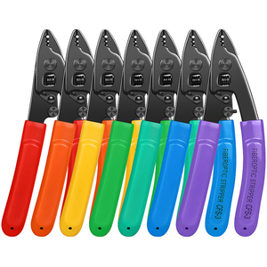 COMPTYCO CFS-3, outil de dénudage de câbles multifonctionnel haute précision à 3 ports, outil de dénudage FTTH, dénudeur de <span class=keywords><strong>fibre</strong></span> optique nue, dénudeur de <span class=keywords><strong>fibre</strong></span> optique en cuir - Product Image 1