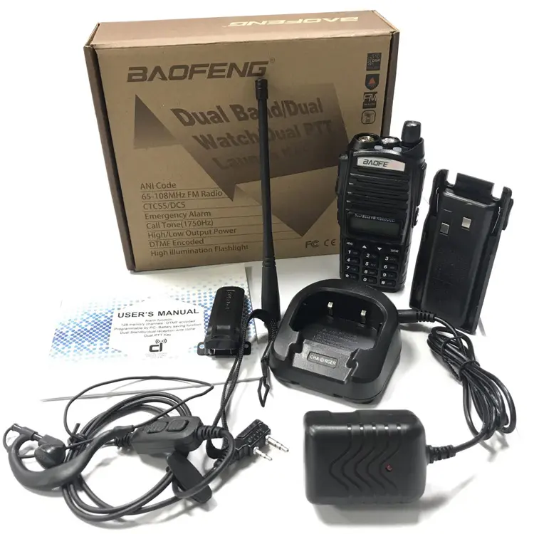 Baofeng uv-82 uhf vhf ham dual band baofeng radio uv82 talkie-walkie portatile 8w taki waki a lungo raggio 8watt ricetrasmettitore amatoriale