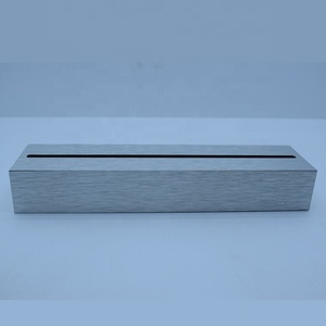 Thời trang tùy chỉnh chiều dài bảng Top pin cung cấp điện chiếu sáng ánh sáng lên cạnh thắp sáng Led Cơ sở nhôm nhựa dấu hiệu cơ sở - Product Image 2