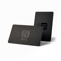 Carte NFC à toucher pour les propriétaires de petites entreprises locales : Lien de promotion pour le partage sur les réseaux sociaux et l'engagement client réutilisable