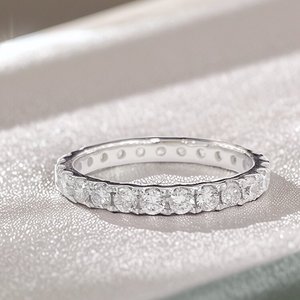 Yuanmei Fabriek Directe Verkoop 18K Goud Gekweekte Ronde Diamant Volledige Ring, Schitterend Feestcadeau, Geschikt voor Vrouwen - Product Image 1