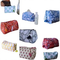 Petite trousse de toilette et de maquillage imperméable à fermeture éclair, imprimée au bloc, tendance
